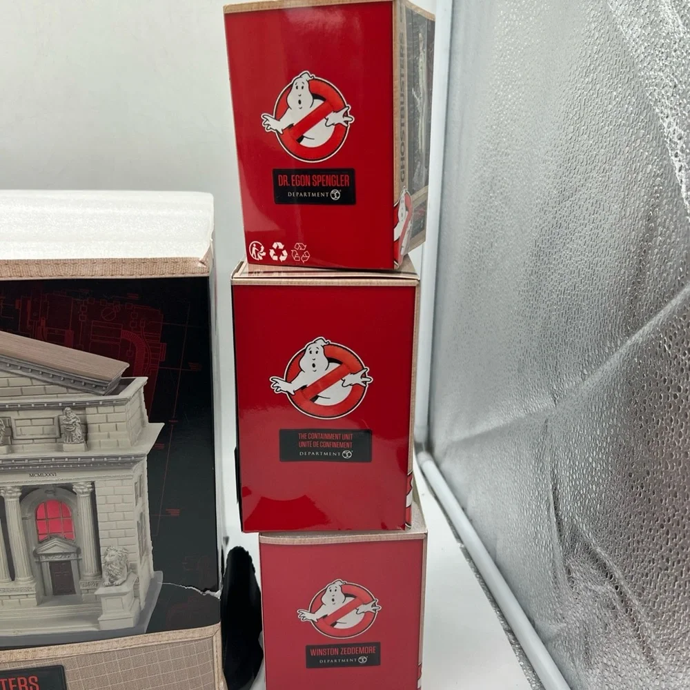 Ghostbusters Department 56 Library,Slimer ,Dr Egon Dana,Winston, Containment Lot